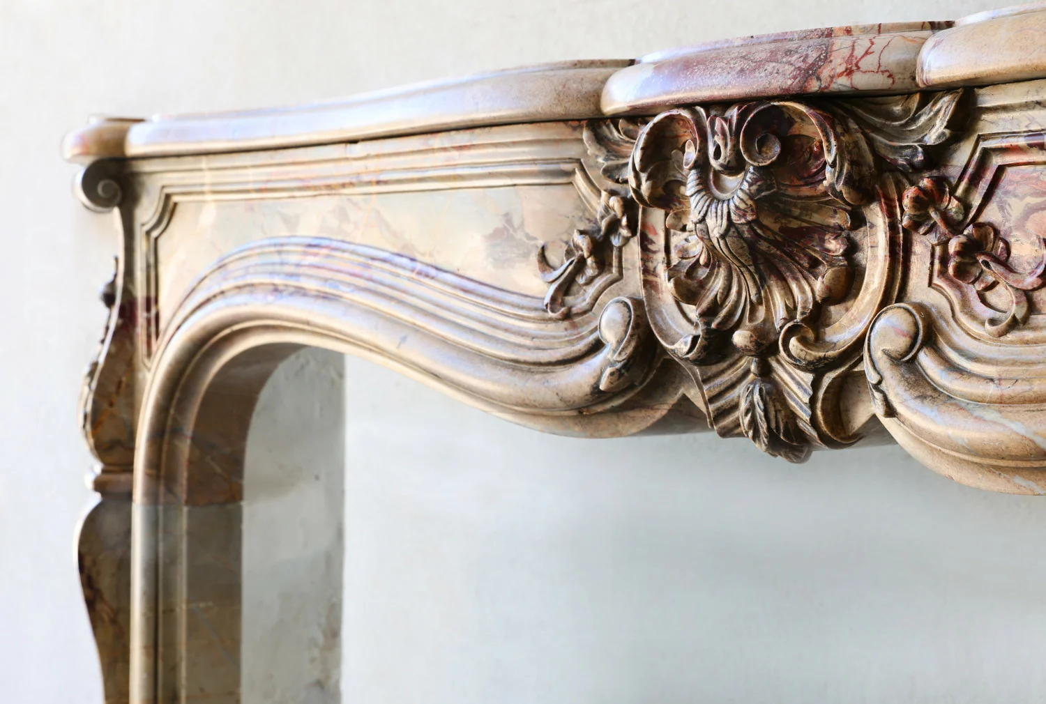 18th century mantel - Sarrancolin