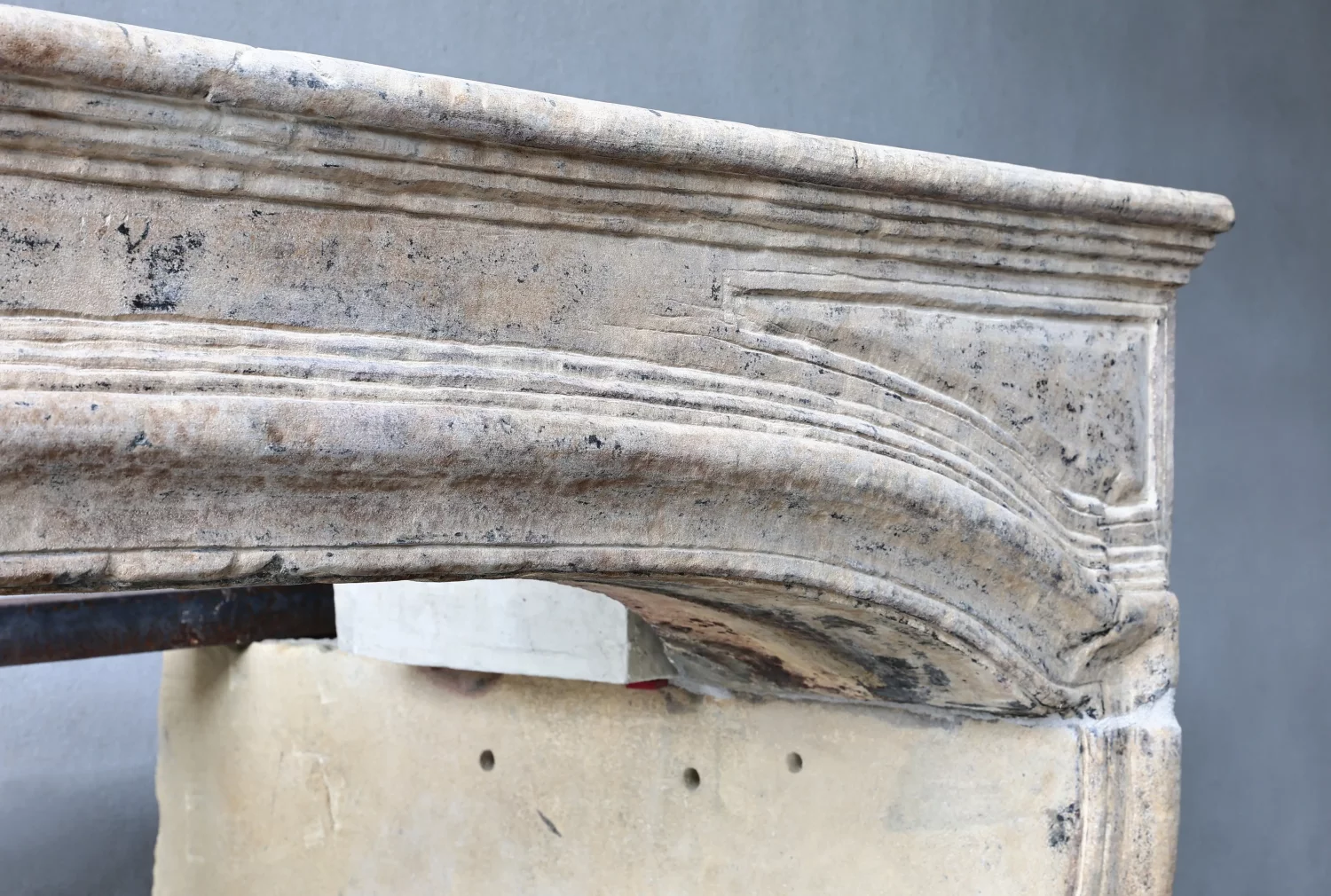 Louis XIV style mantle