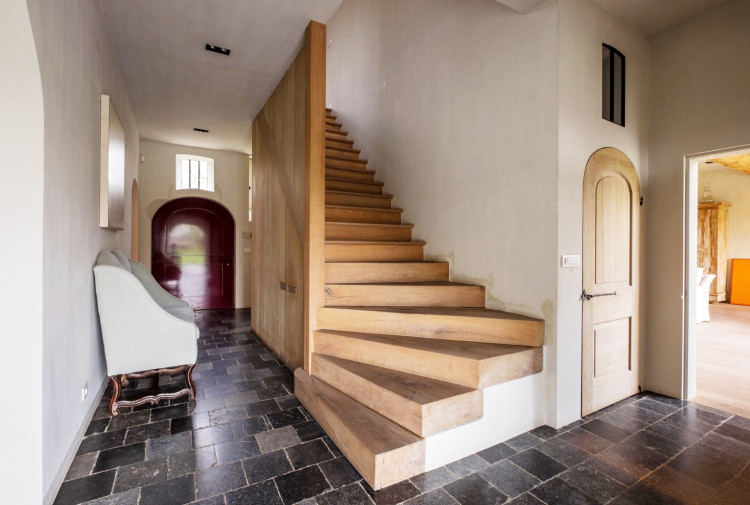 antique bluestone flooring