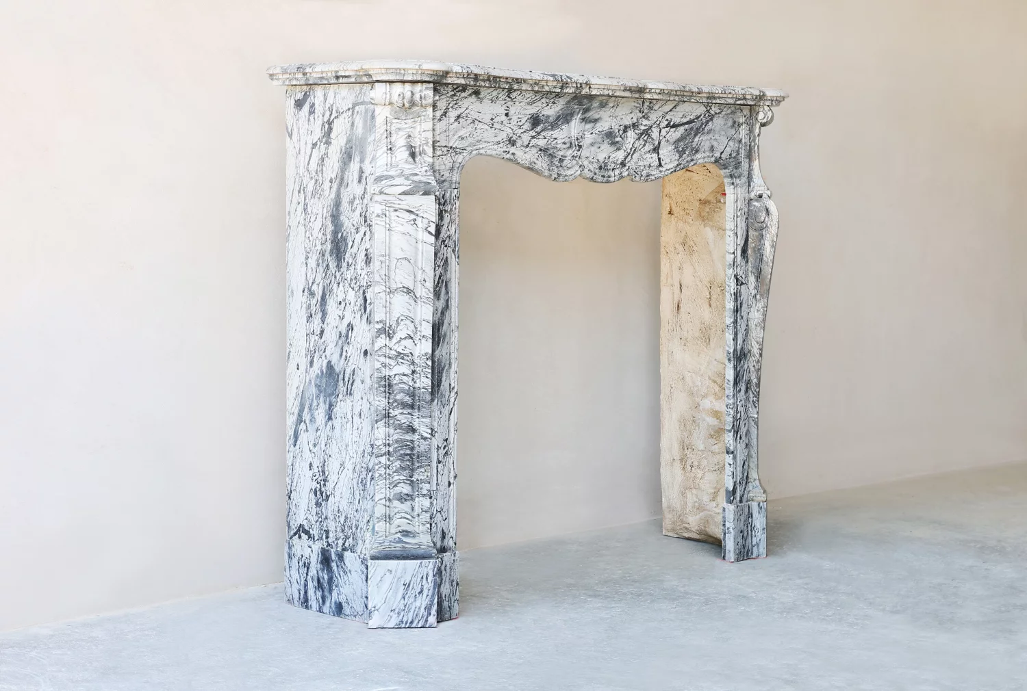 blue fleuri marble mantel