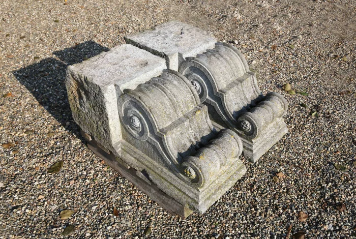 antique set pilasters