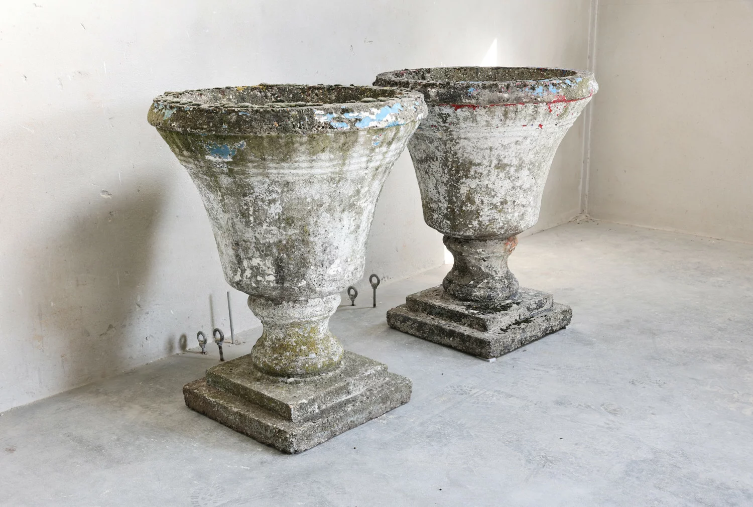 beautiful set of vases