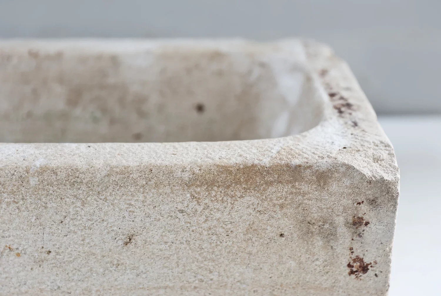 reclaimed sink of French limestone