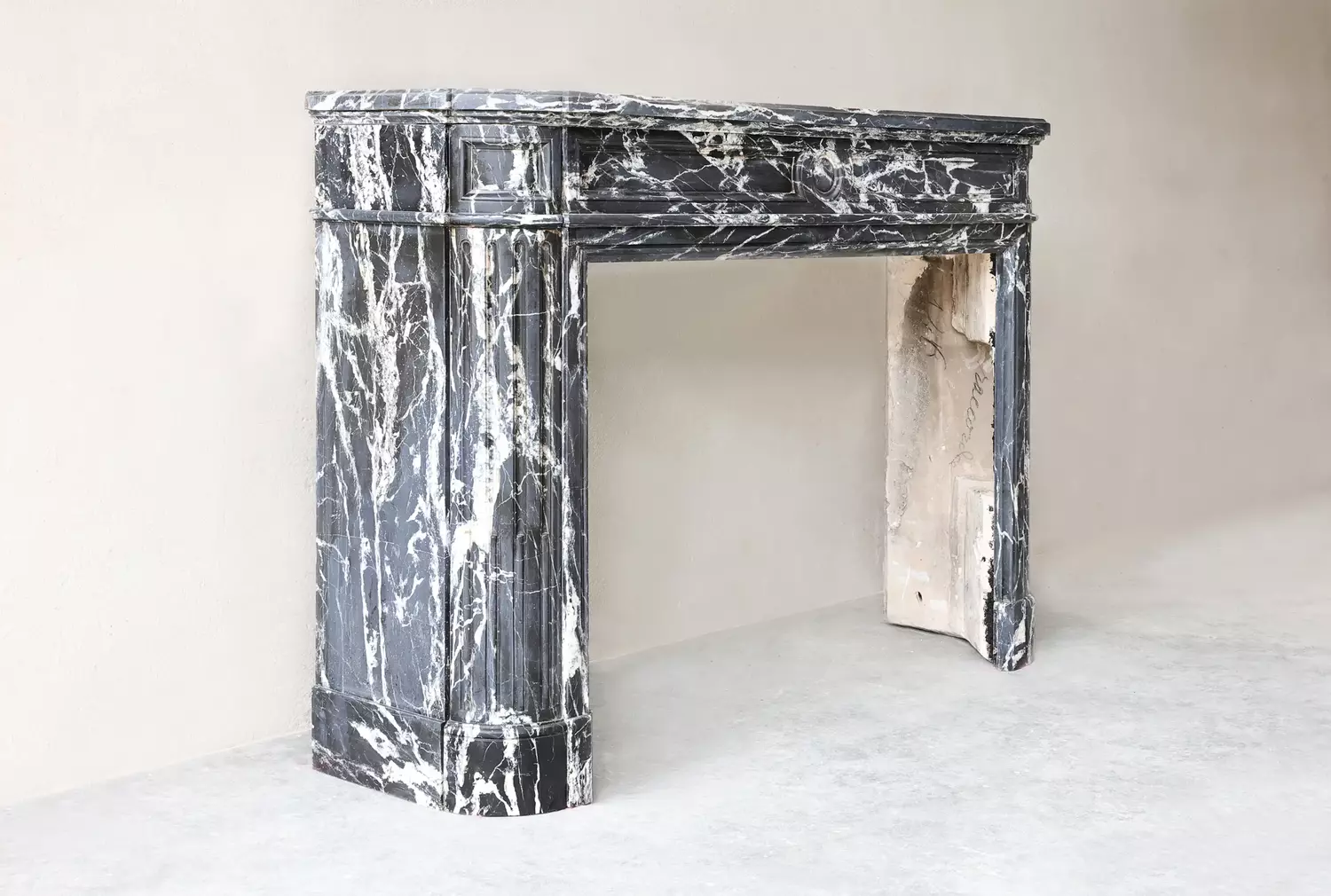 nero marquina marble mantle surround