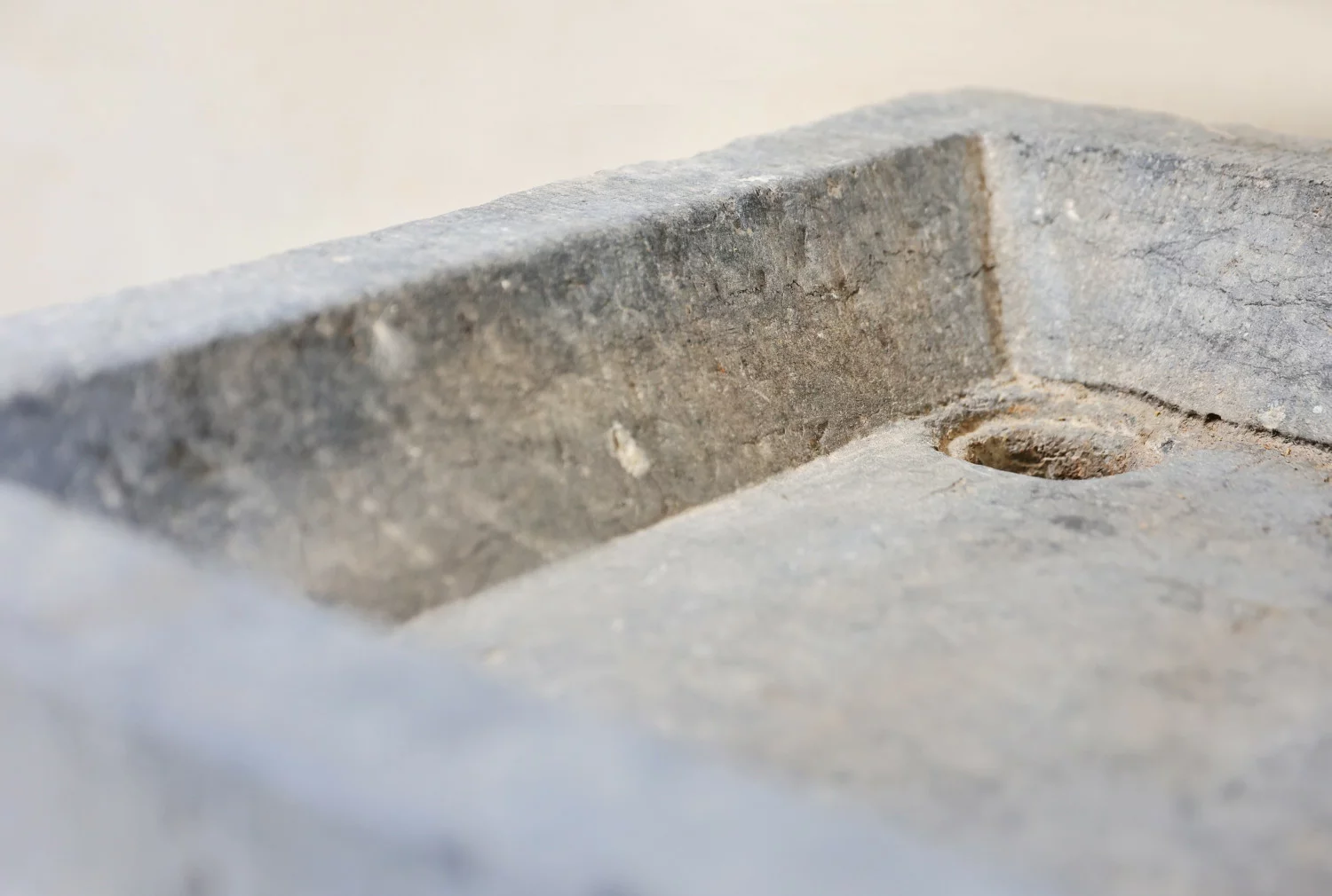 wash basin of Belgian bluestone