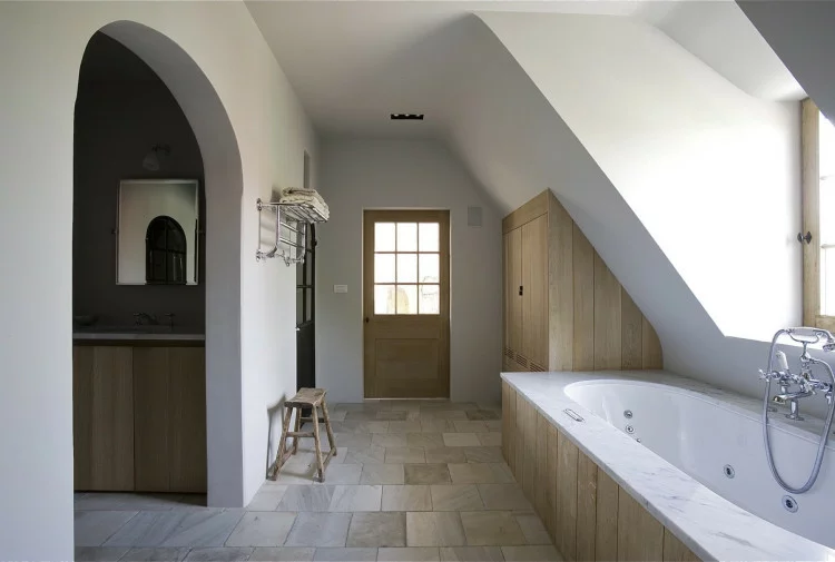 Old Carrara Marble Floor | Reclaimed Tiles