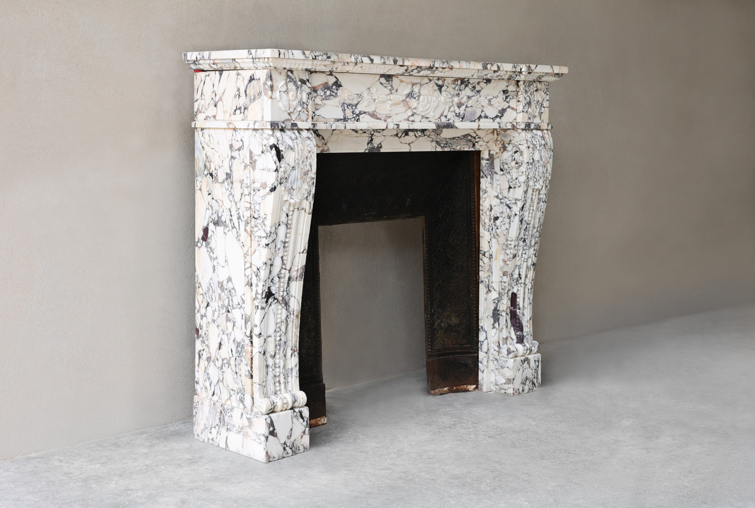 antique chimeypiece in Breche de Medicis