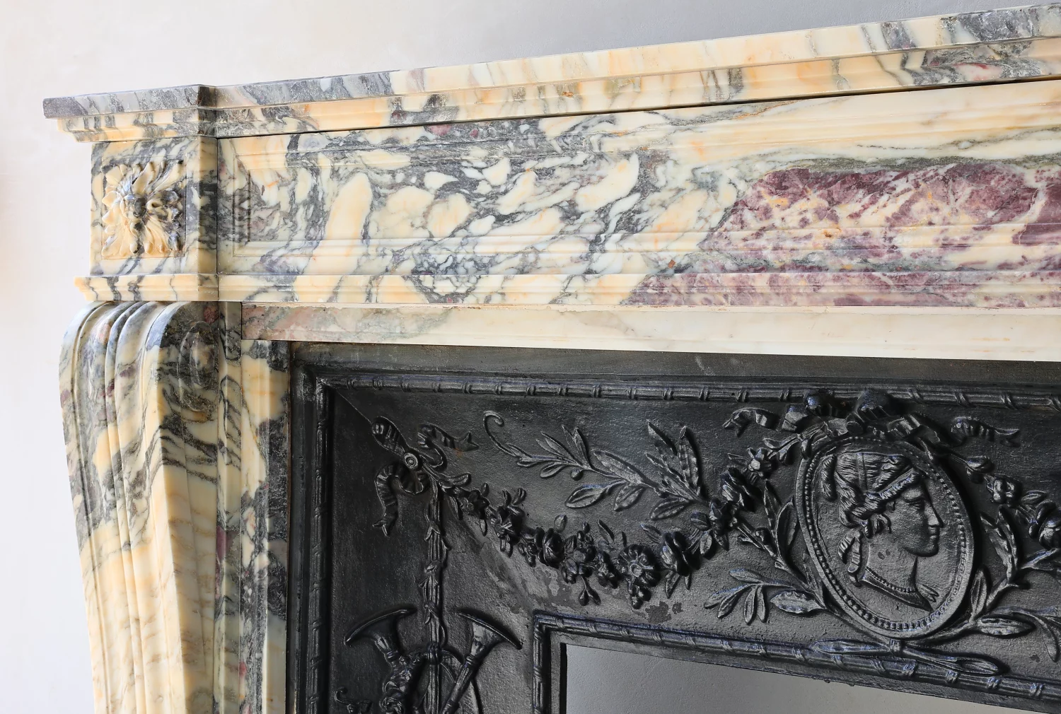 Breche Violetta marble chimney
