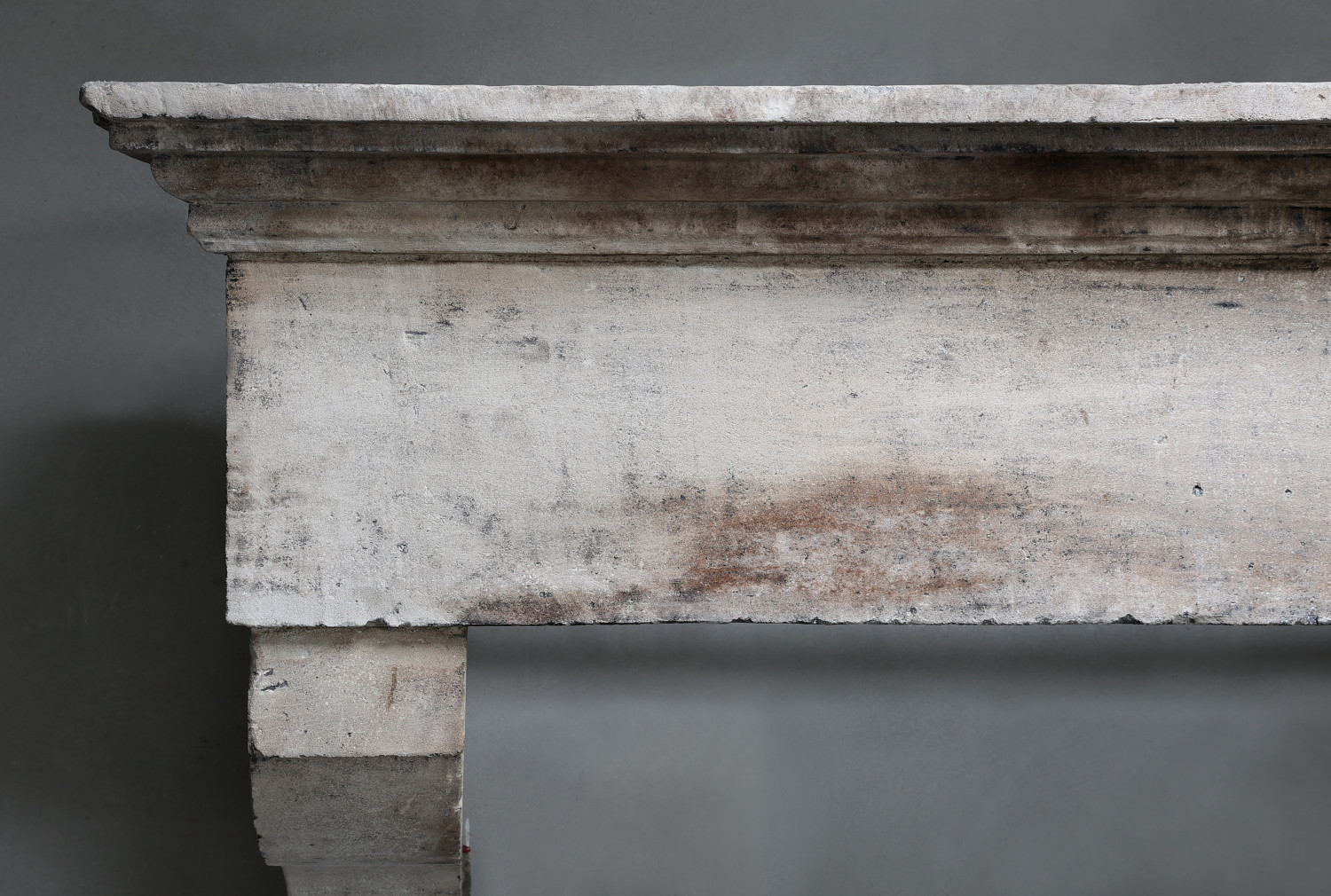 Campagnarde style mantlepiece