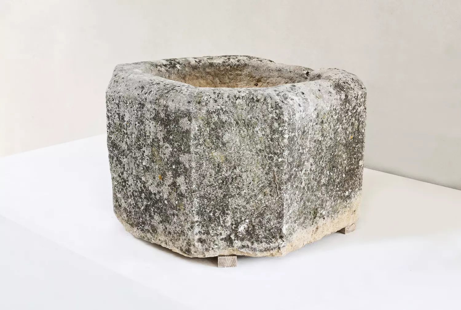 19th century wash basin