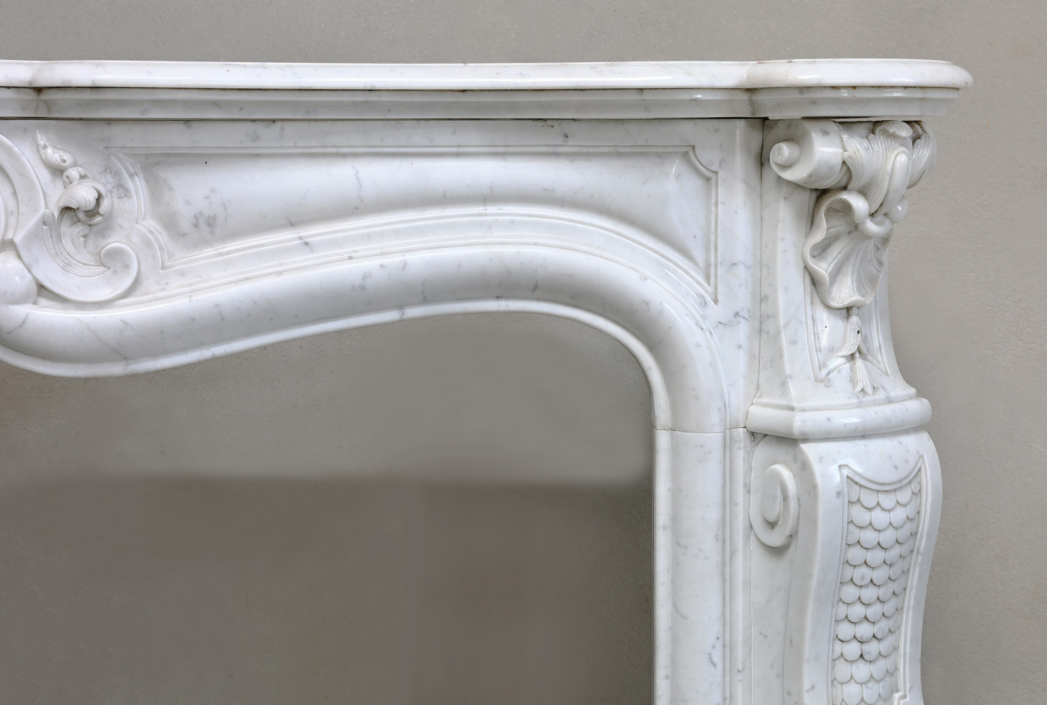 Louis XV style chimney