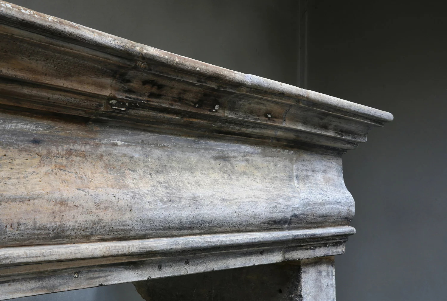 Louis XIII chimney from 18th century