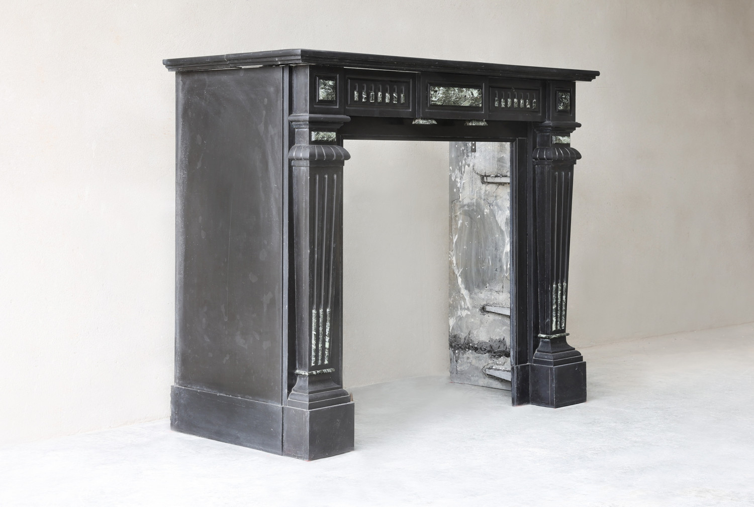 Louis XVI style chimney