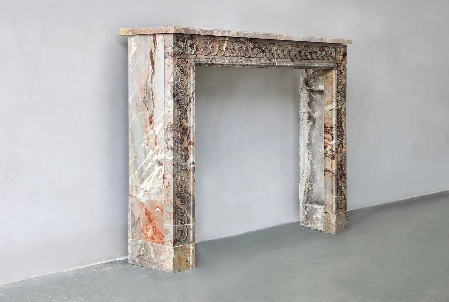 Sarrancolin-Marmor marble mantle