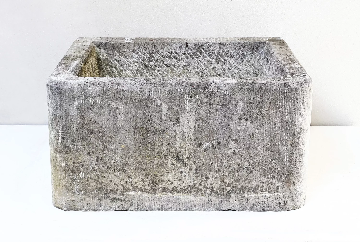19th century wash basin